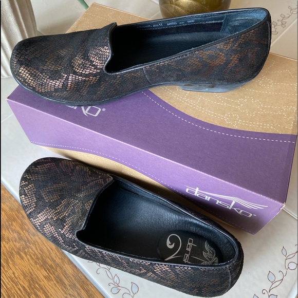 Dansko Olivia Snake Leather Bronze Loafer Size EU 37 US 6.5-7 - Picture 7 of 11